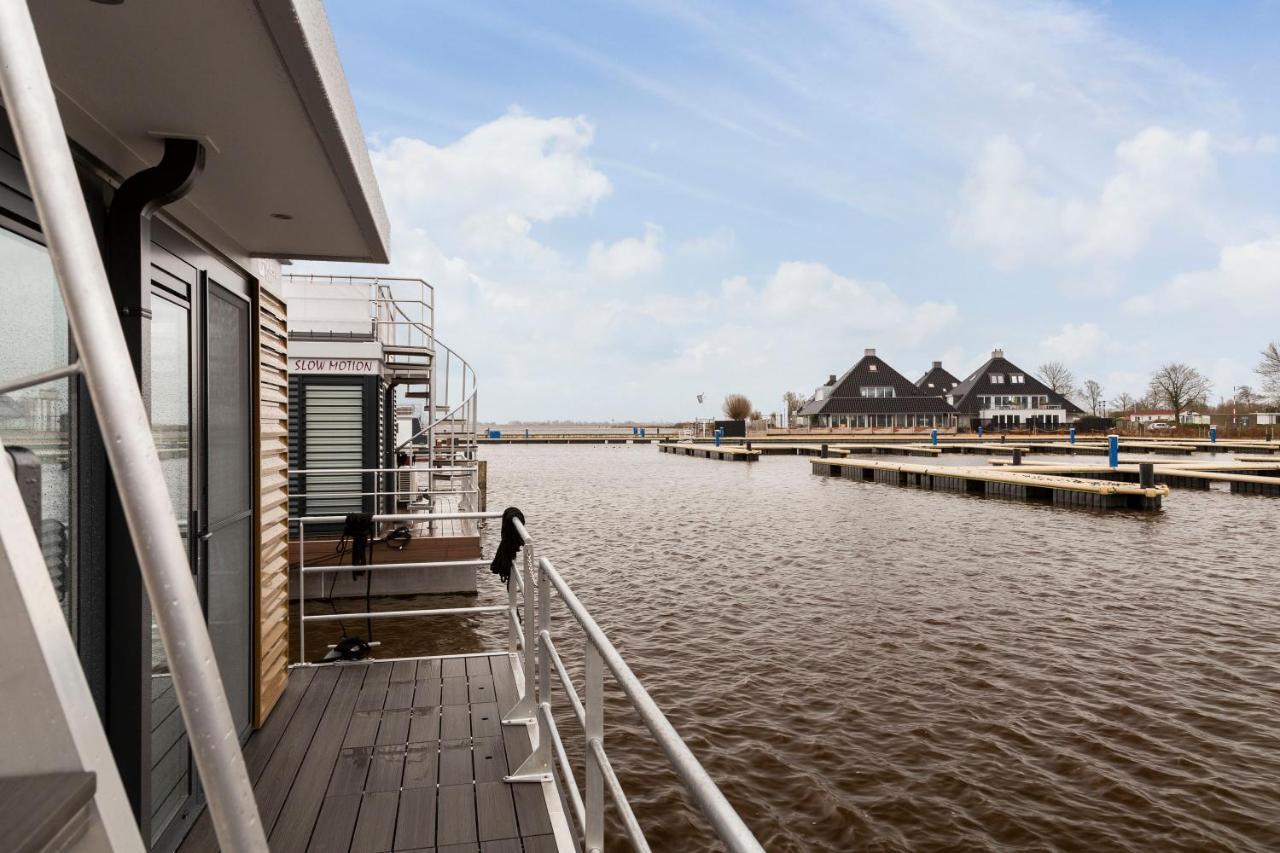 Welcome In - Houseboat 'Elysium' Met Eigen Aanlegsteiger Sneek - Offingawier Εξωτερικό φωτογραφία